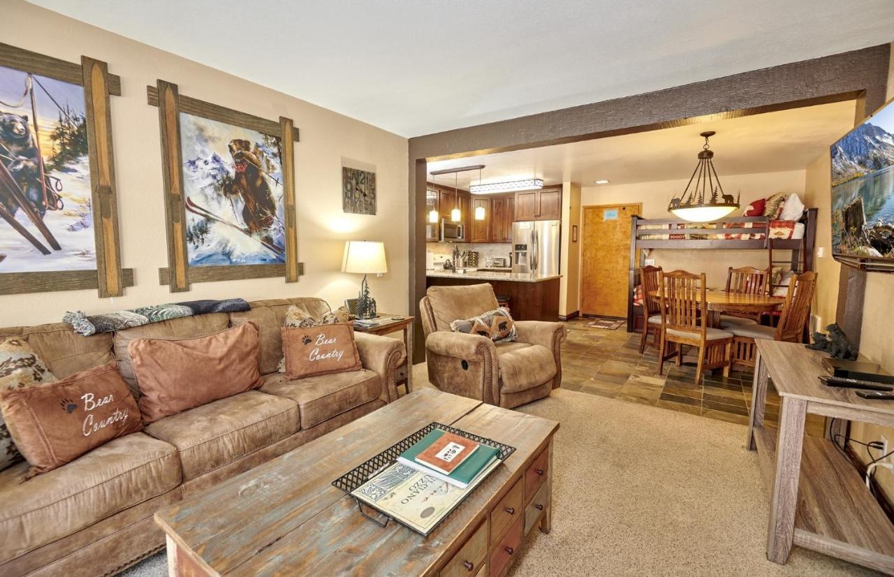 St Anton Street View Ski-in & Out 1-bedroom * Mammoth Lakes